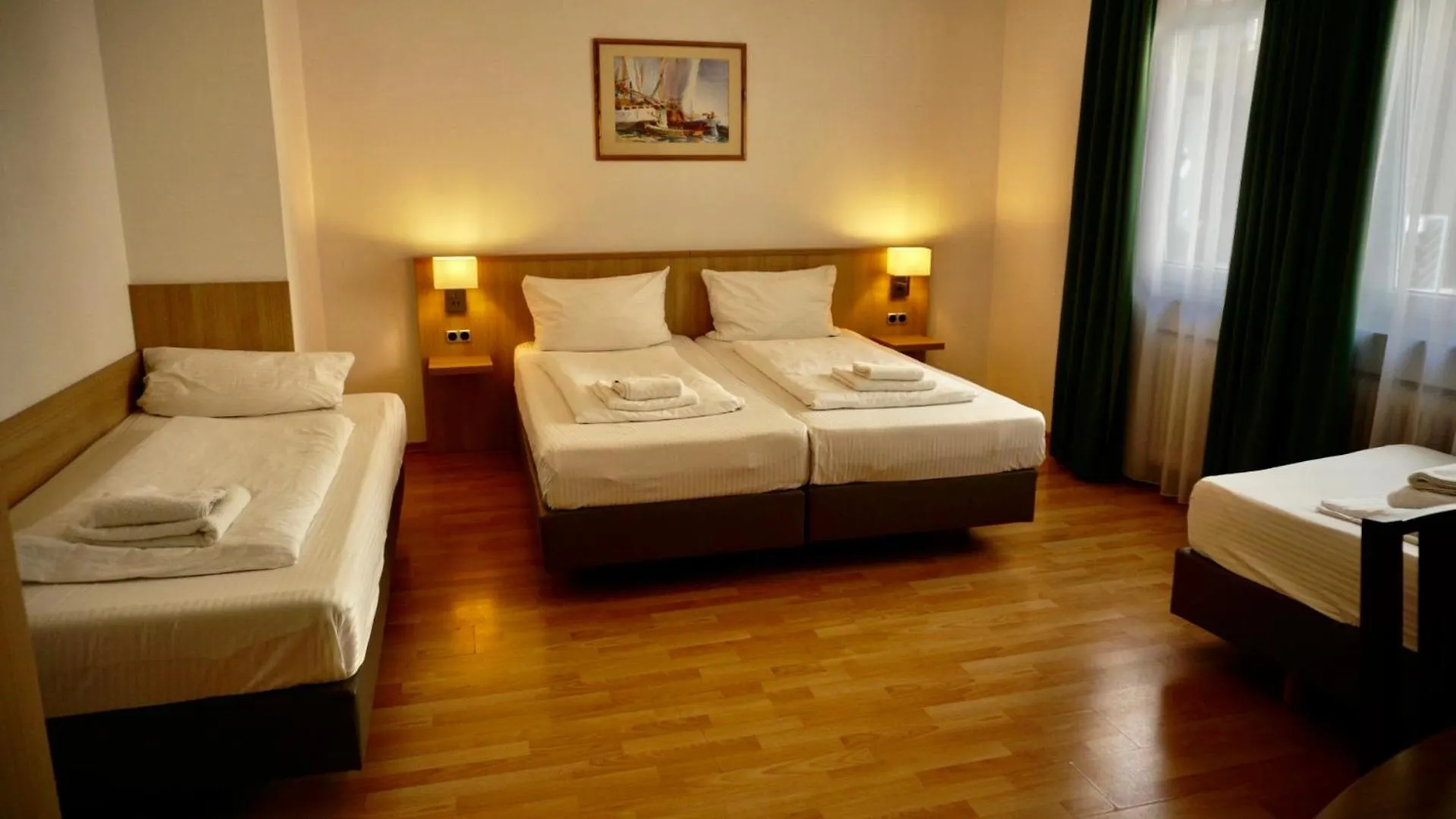 Hafner Hotel-Apartments Stuttgart 0*,